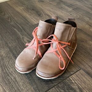 Chaco Women's Harper Mid Casual Shoes